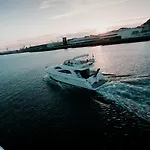 Barco No Coracao Da - Iate De 5 Estrelas ויאנה דו קסטלו