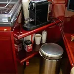 Barco No Coracao Da - Iate De 5 Estrelas