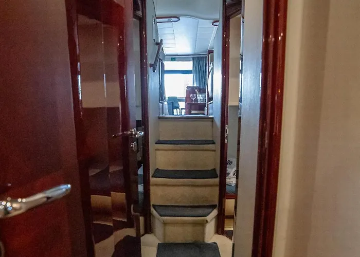 Botel Barco No Coracao Da - Iate De 5 Estrelas Viana do Castelo