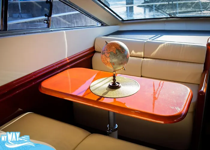 Barco No Coracao Da - Iate De 5 Estrelas *