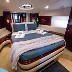 Barco No Coracao Da - Iate De 5 Estrelas * Βιάνα ντο Καστέλο
