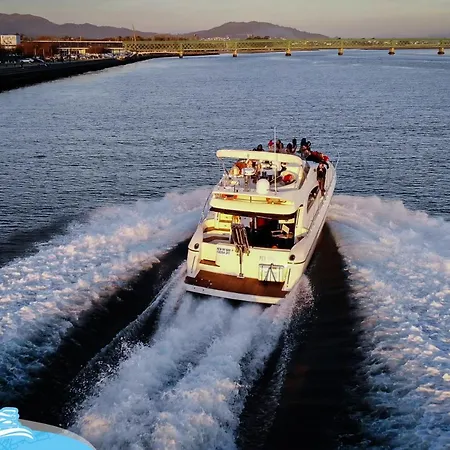 보트호텔 Barco No Coracao Da - Iate De 5 Estrelas *