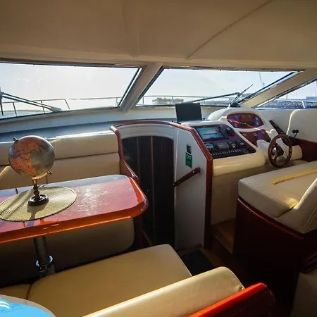 Barco No Coração Da - Iate De 5 Estrelas Bateau-hôtel Viana do Castelo