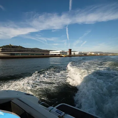 Barco No Coracao Da - Iate De 5 Estrelas *