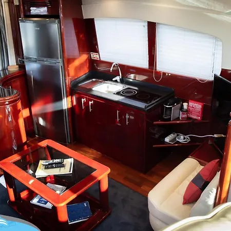 Barco No Coracao Da - Iate De 5 Estrelas Botel Viana do Castelo