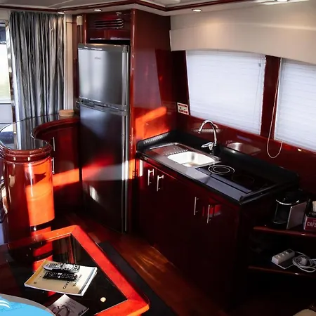 Barco No Coracao Da - Iate De 5 Estrelas Hotel na wodzie Viana do Castelo