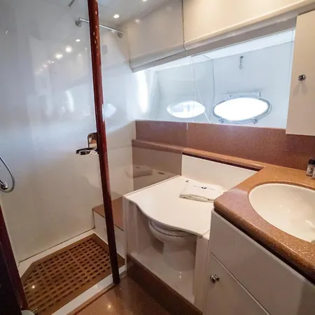 Bateau-hôtel Barco No Coração Da - Iate De 5 Estrelas Viana do Castelo