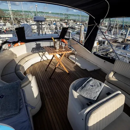 Barco No Coracao Da - Iate De 5 Estrelas Botel Viana do Castelo